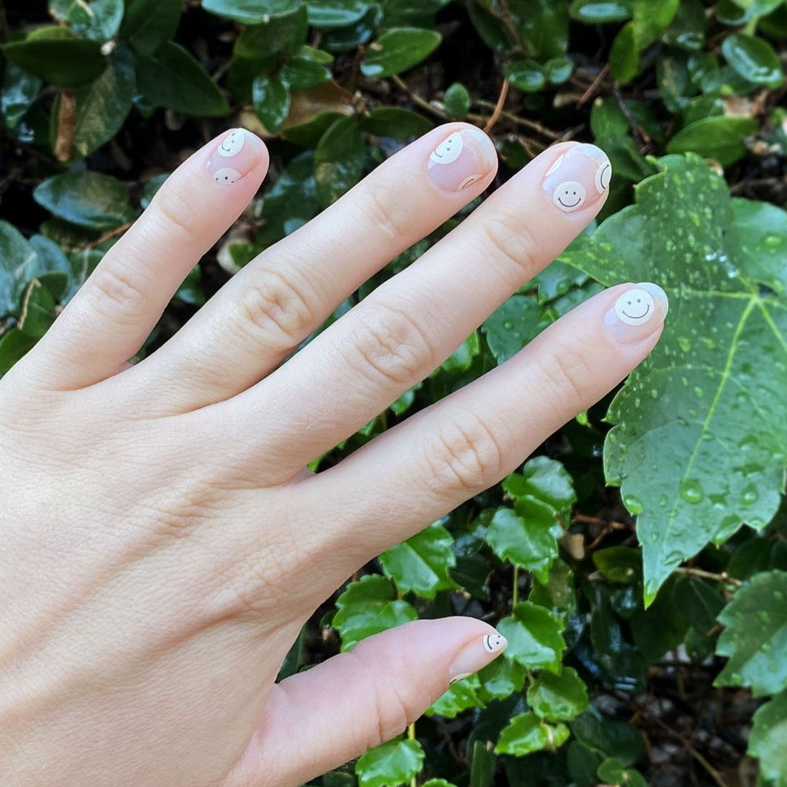 Smiley Nail Polish Wraps (Transparent)